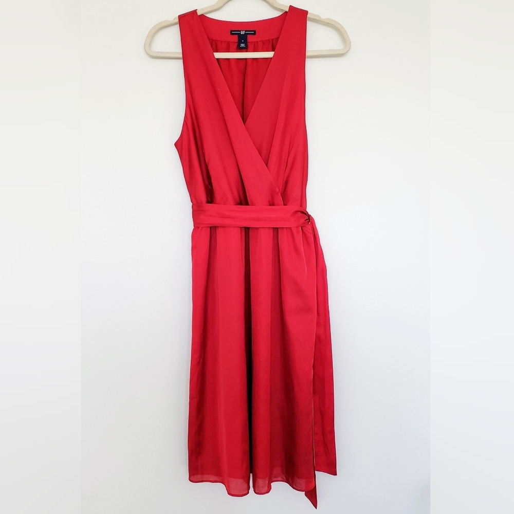 Red Gap dress